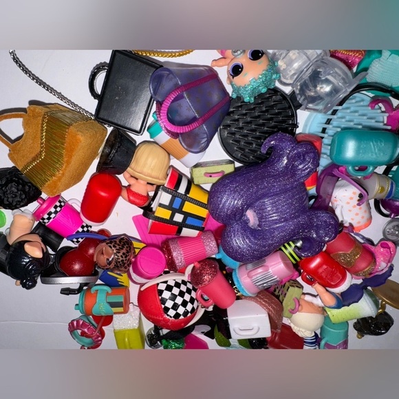 Lol dolls, pets, clothes, shoes, accessories and so much more - Picture 9 of 12